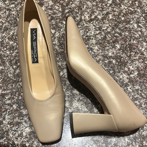 𝐕𝐈𝐀 𝐒𝐏𝐈𝐆𝐀 𝐂𝐑𝐄𝐀𝐌 𝐏𝐄𝐀𝐑𝐋𝐘 𝐅𝐋𝐀𝐑𝐄 𝐇𝐄𝐄𝐋 𝐏𝐔𝐌𝐏𝐒 - Picture 3 of 17